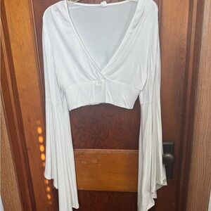 Women's White Flared Sleeved Bell Sleeve Size Medium Bridal Western Boho